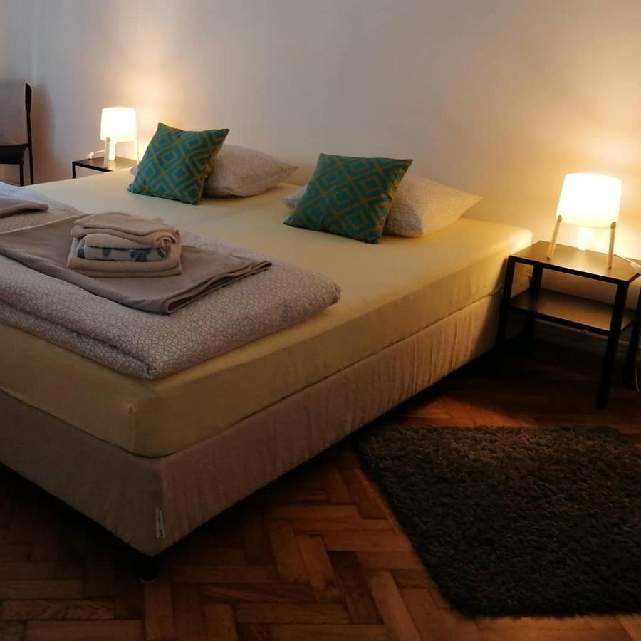 Hills Apartments Vrsac Luaran gambar