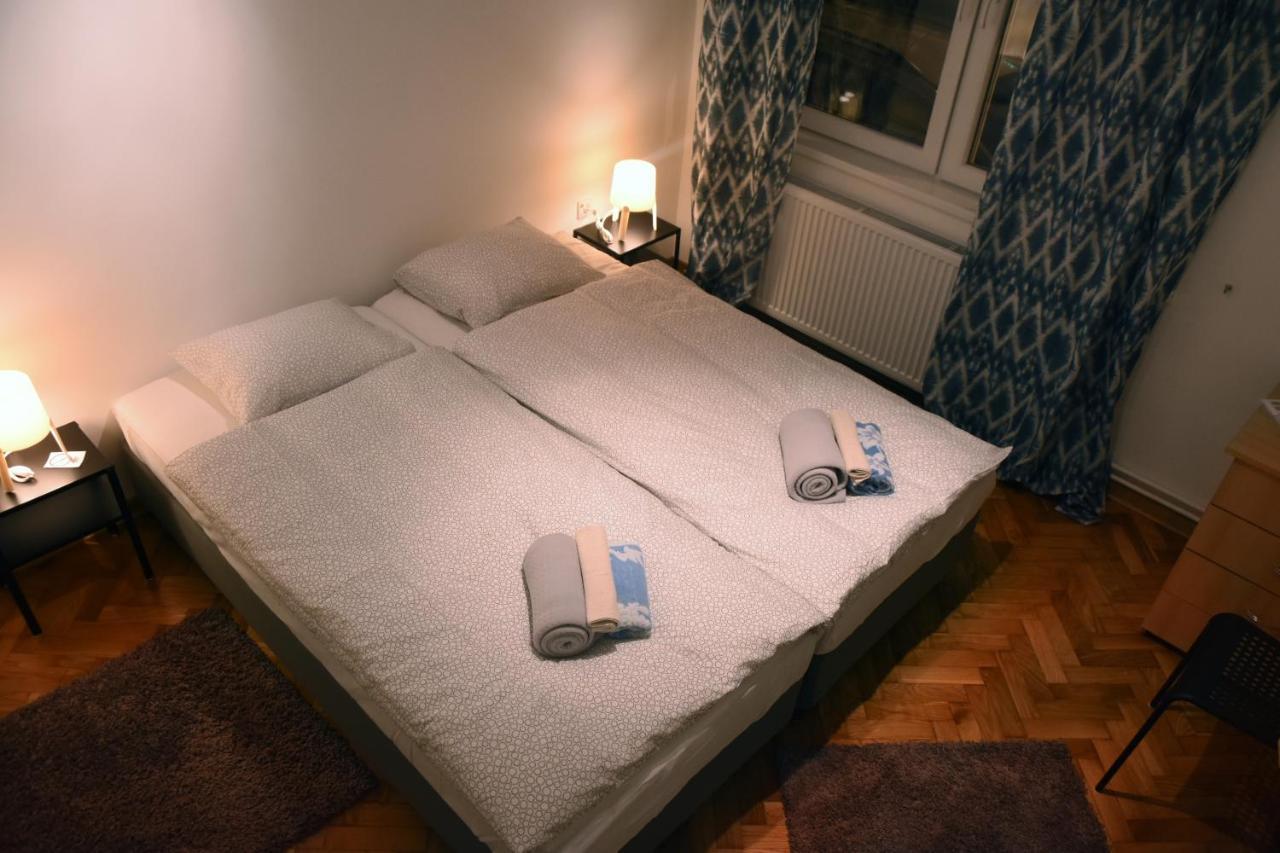 Hills Apartments Vrsac Luaran gambar