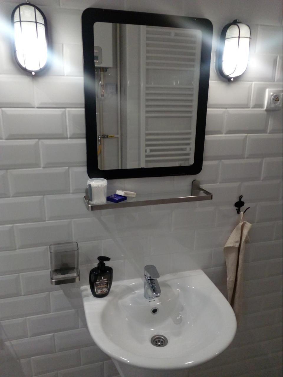 Hills Apartments Vrsac Luaran gambar